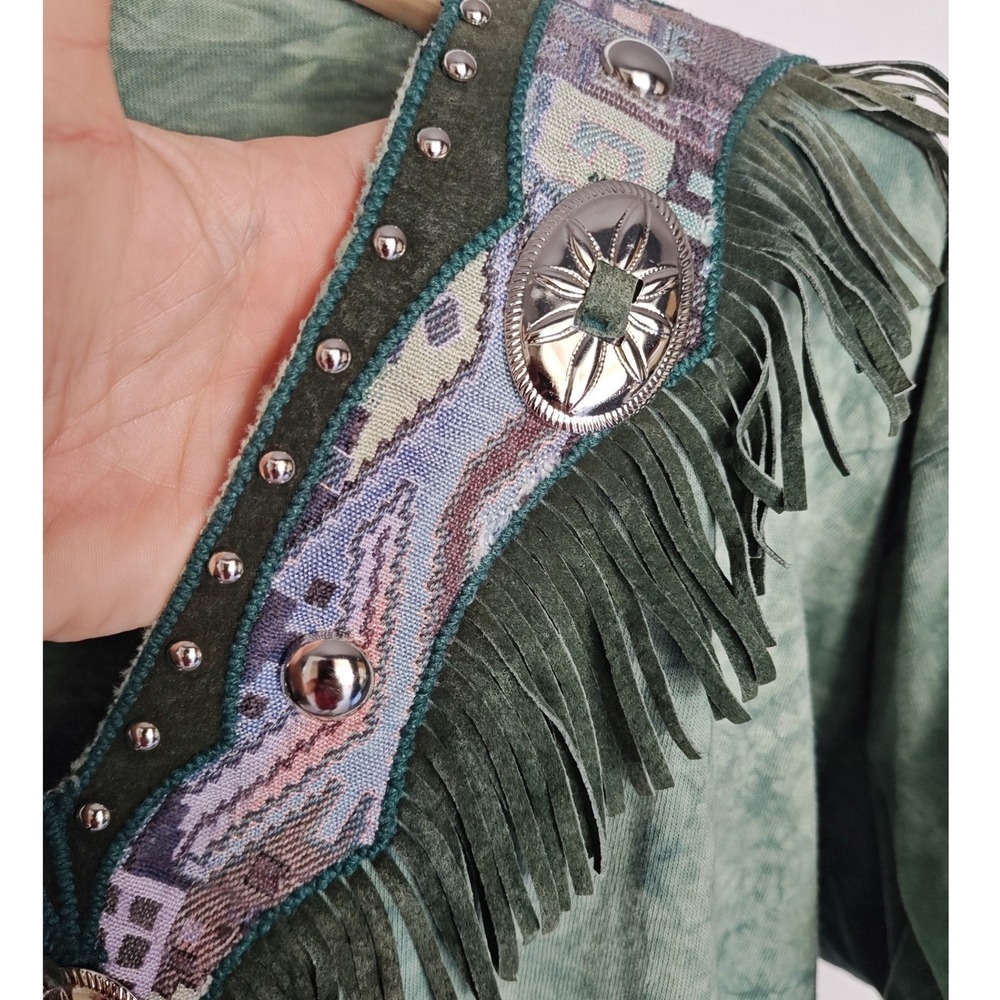 Western Fringe Embellished V Neck Shirt Green Tie Die Tee Conch Silver L XL Art - Picture 8 of 10